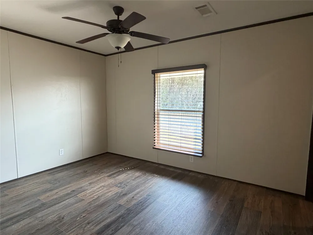 873 Lonesome Trail Driftwood, TX 78619