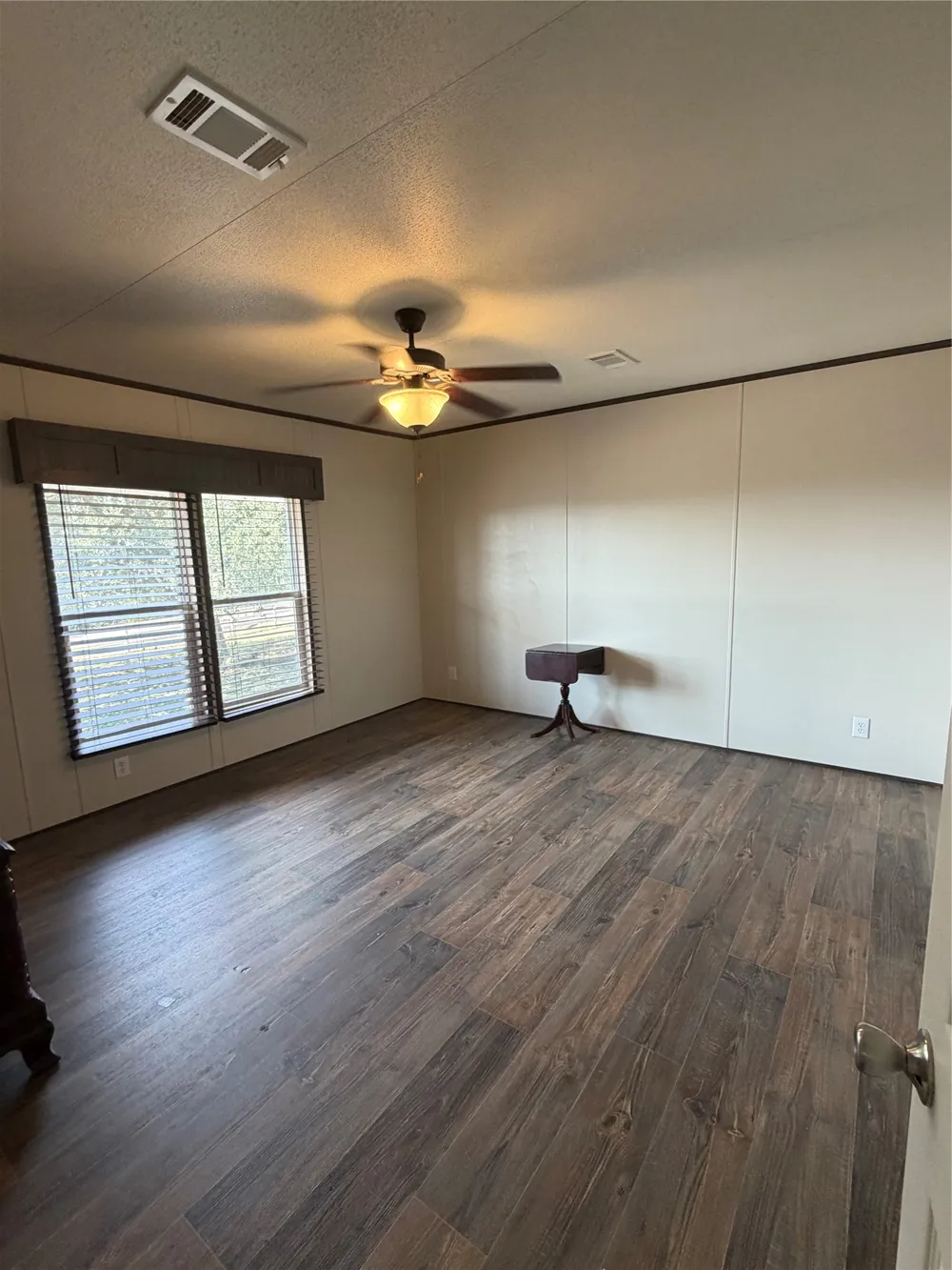 873 Lonesome Trail Driftwood, TX 78619