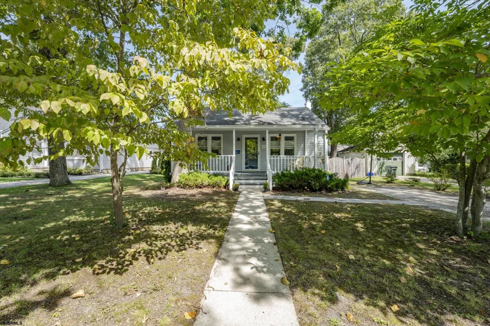 212 Davis Ave Linwood, NJ 08221