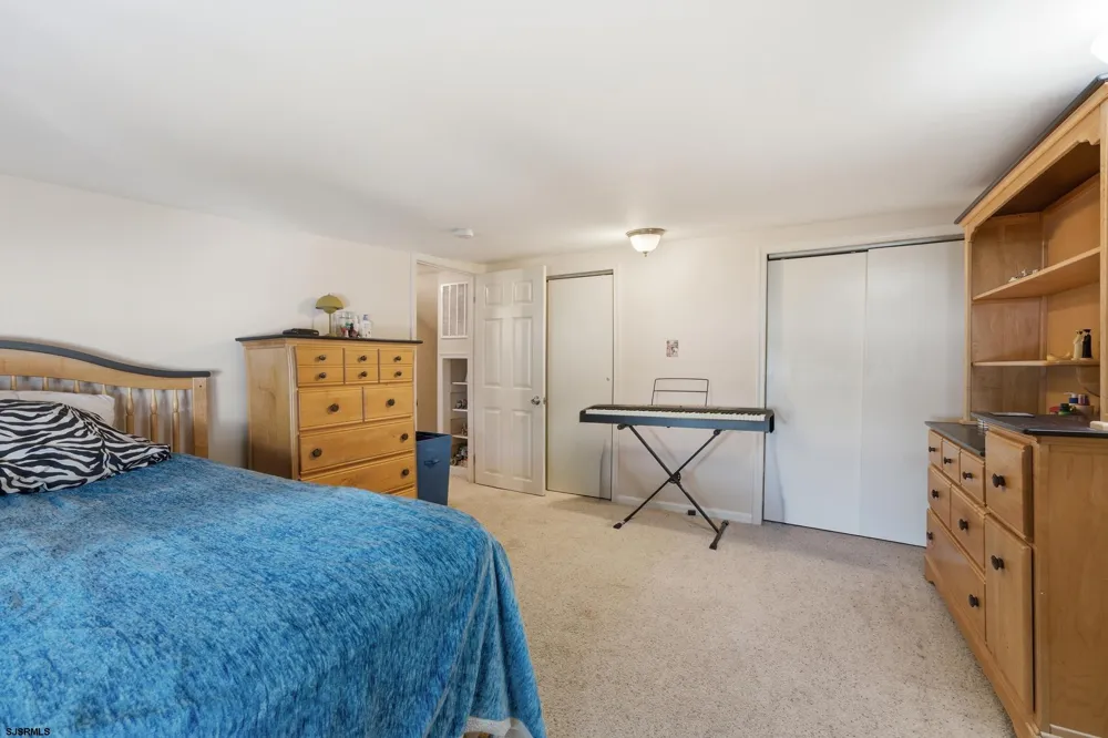 212 Davis Ave Linwood, NJ 08221
