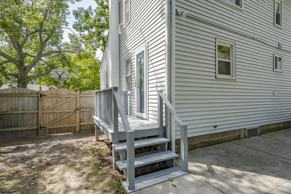 212 Davis Ave Linwood, NJ 08221