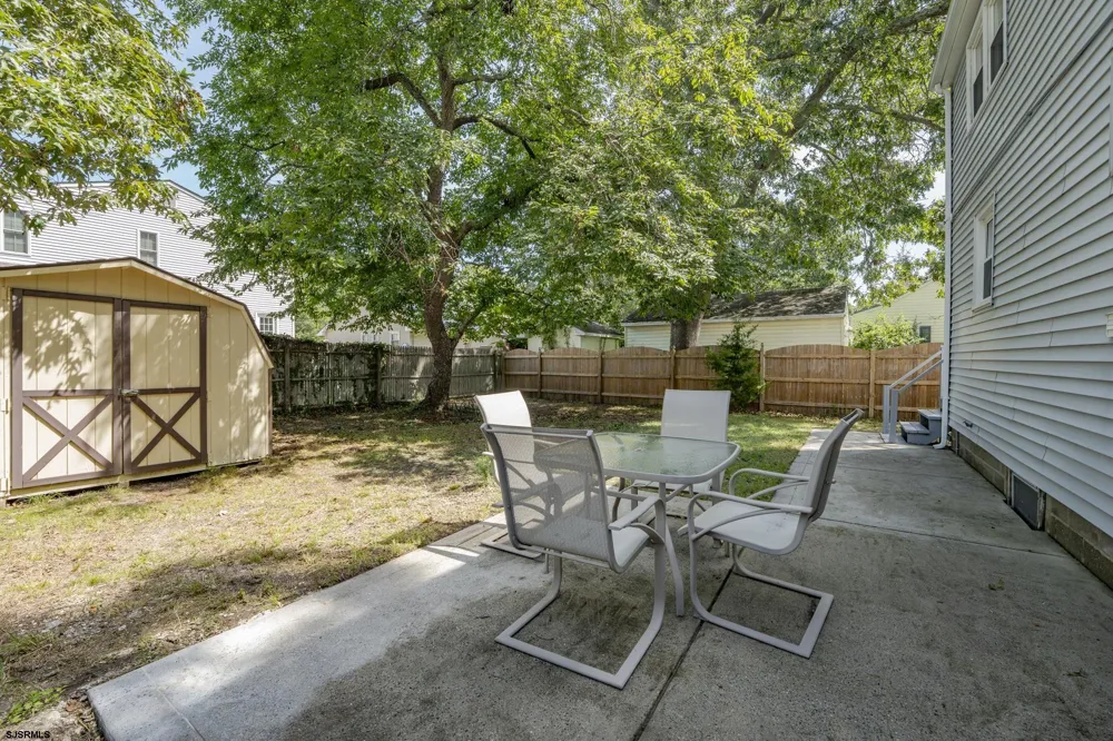 212 Davis Ave Linwood, NJ 08221