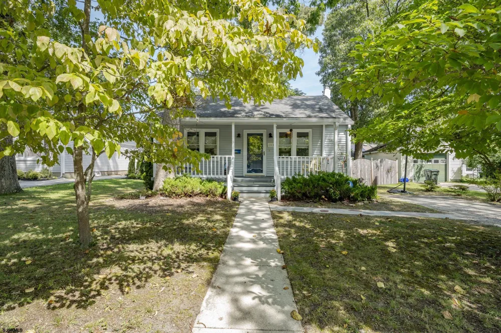 212 Davis Ave Linwood, NJ 08221