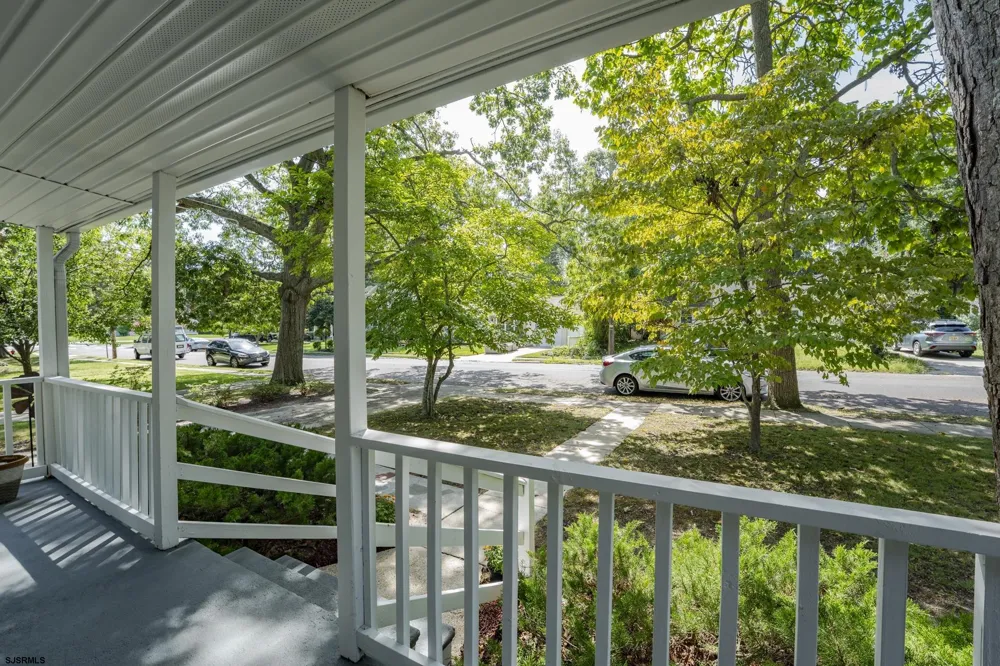 212 Davis Ave Linwood, NJ 08221
