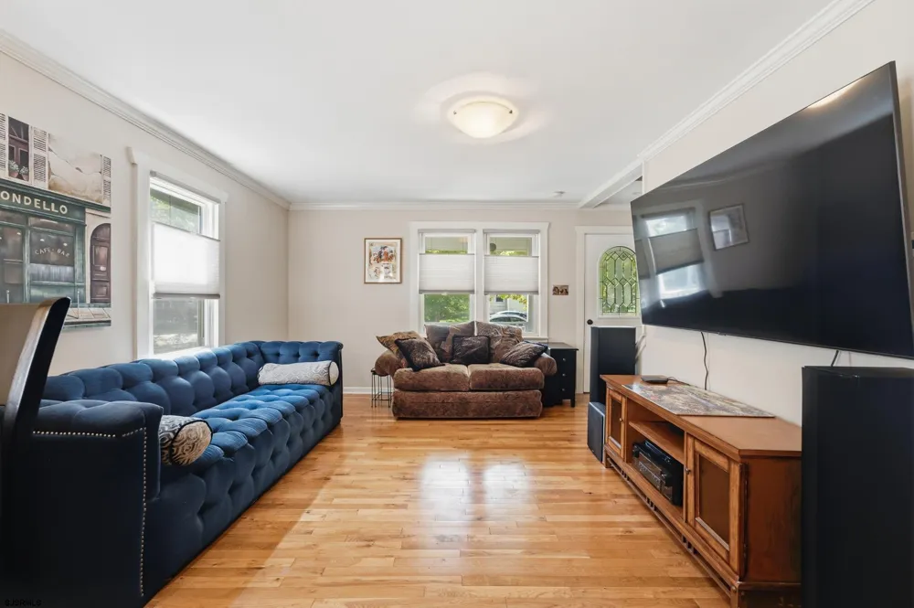 212 Davis Ave Linwood, NJ 08221