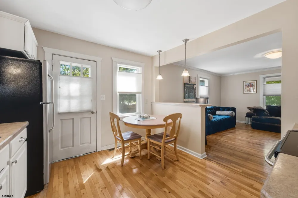 212 Davis Ave Linwood, NJ 08221