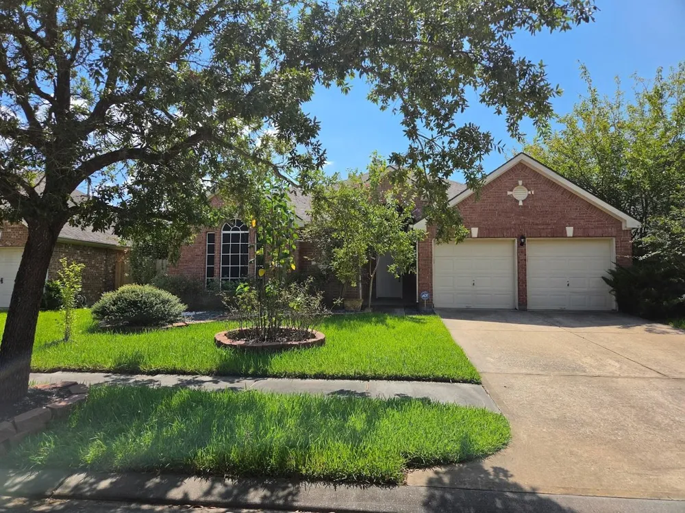 19315 Cloud Peak Drive Tomball, TX 77377