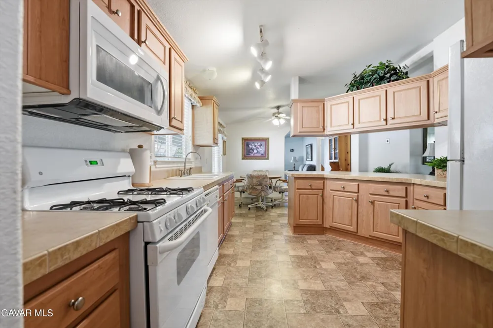 2550 E Avenue I #Spc 50 Lancaster, CA 93535
