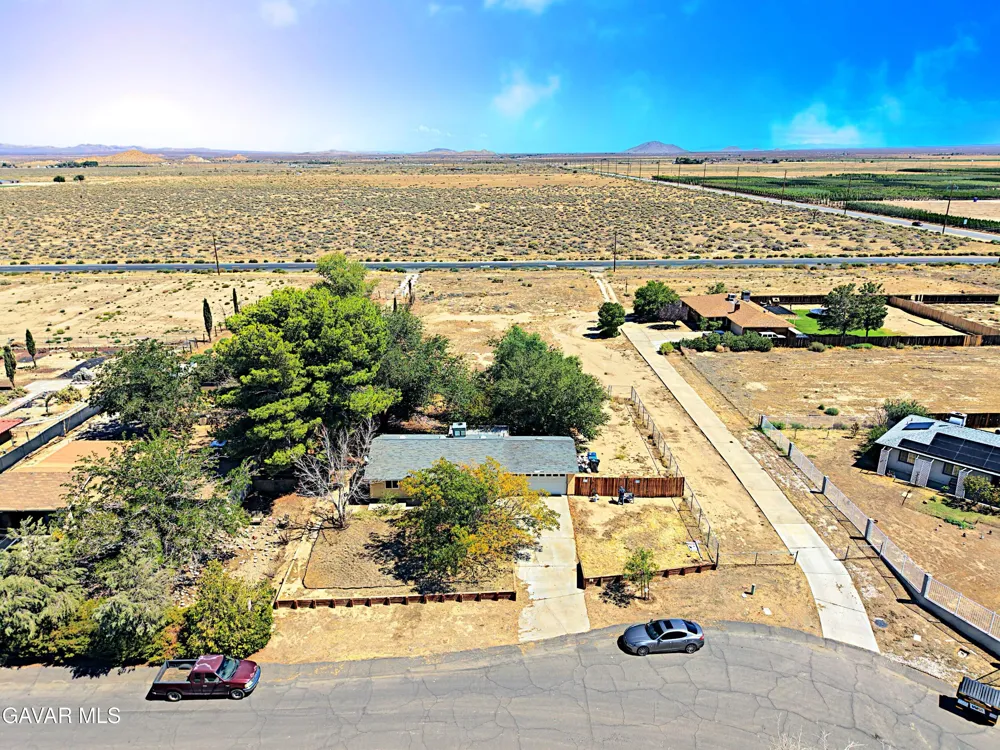 38510 E 159th Street Palmdale, CA 93591