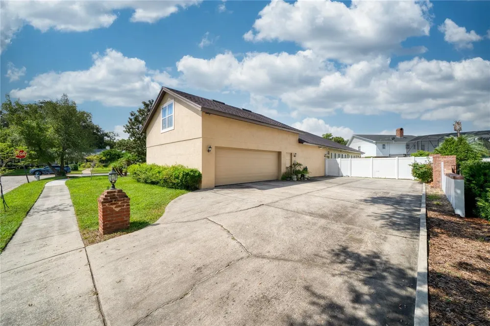 2335 FOREST CLUB DRIVE Orlando, FL 32804