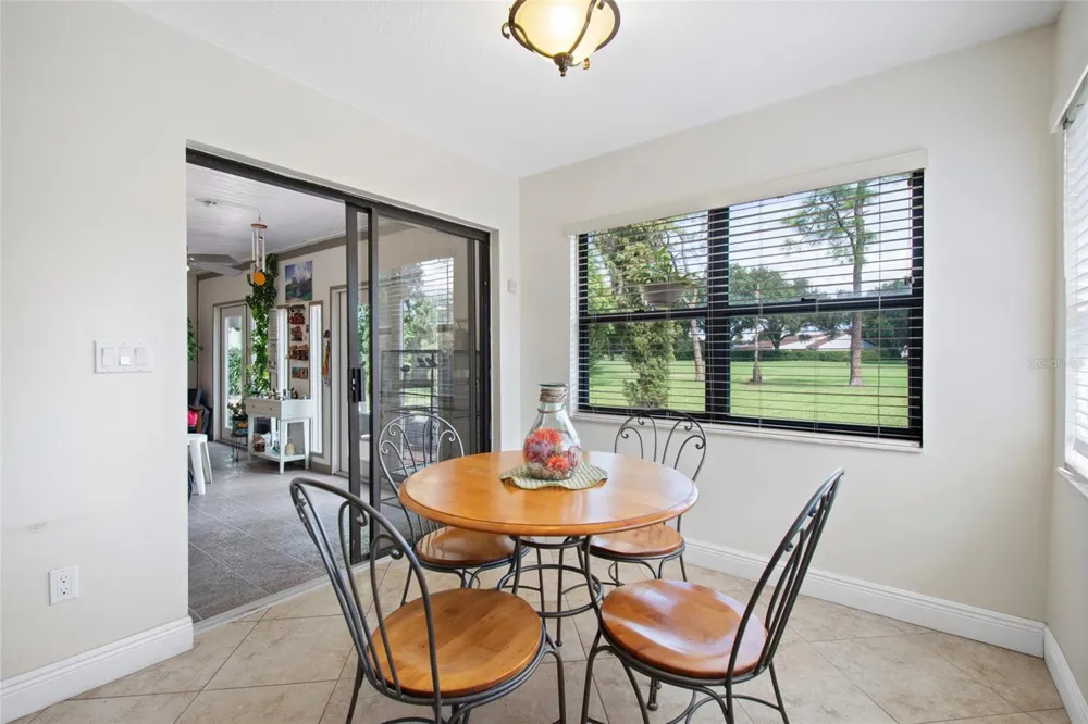 6729 EDGEWORTH DRIVE Orlando, FL 32819