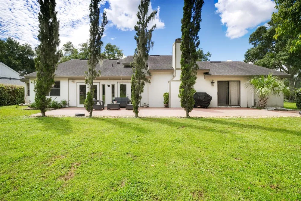 6729 EDGEWORTH DRIVE Orlando, FL 32819