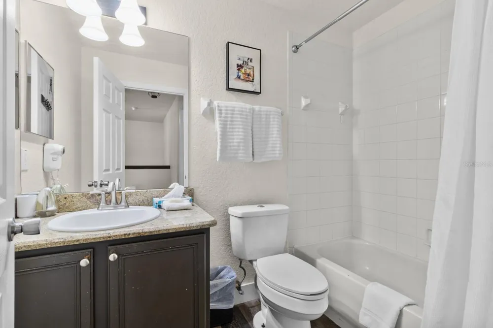 3633 CALABRIA AVENUE Davenport, FL 33897