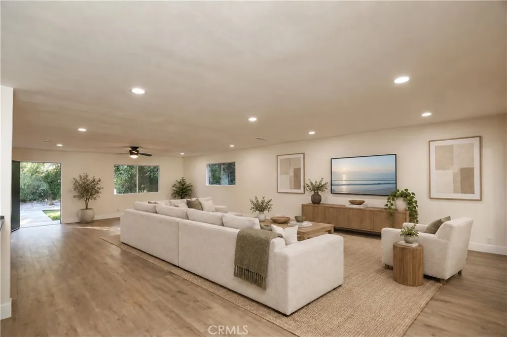 3241 Dahl La Puente, CA 91745