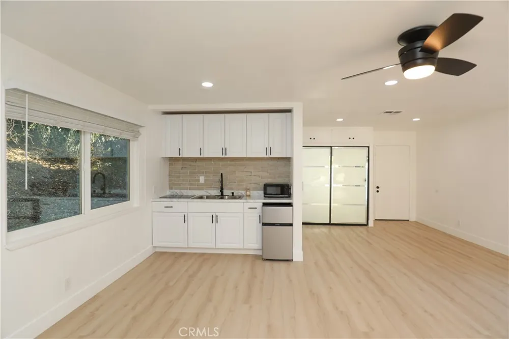 3241 Dahl La Puente, CA 91745