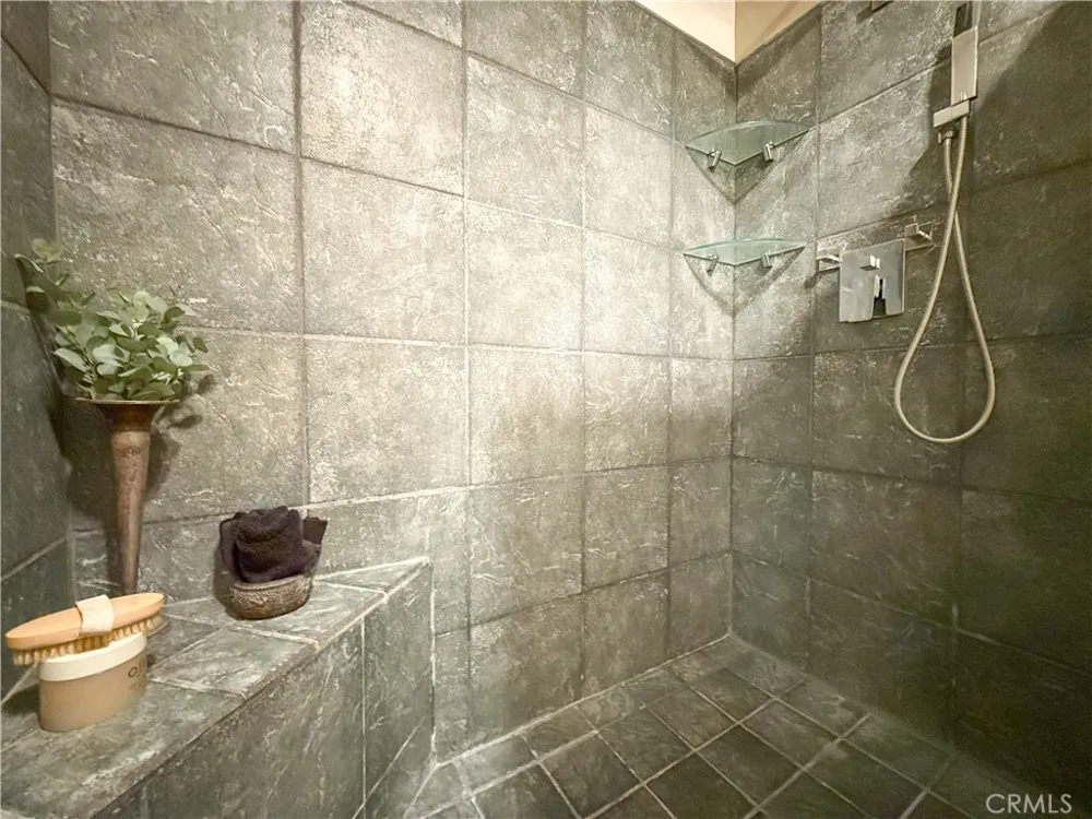 3241 Dahl La Puente, CA 91745