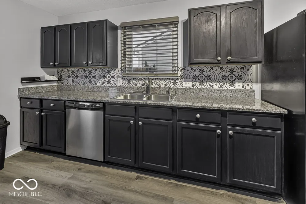 3335 Summer Breeze Lane Indianapolis, IN 46239
