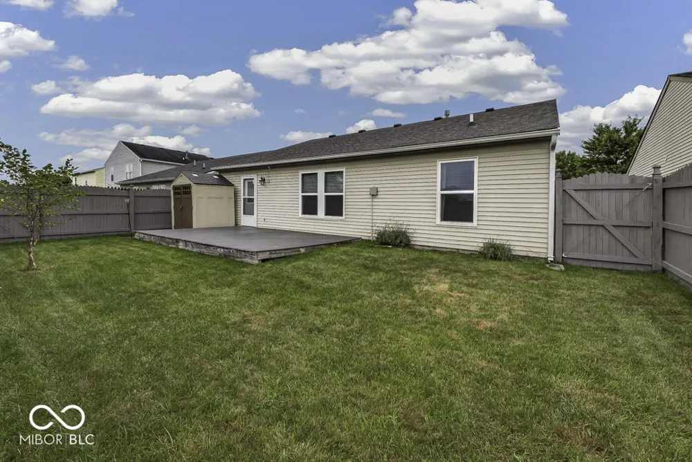 3335 Summer Breeze Lane Indianapolis, IN 46239