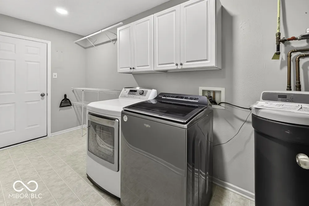 3335 Summer Breeze Lane Indianapolis, IN 46239