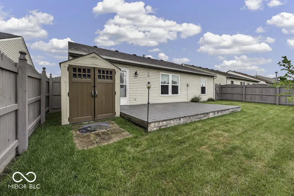 3335 Summer Breeze Lane Indianapolis, IN 46239