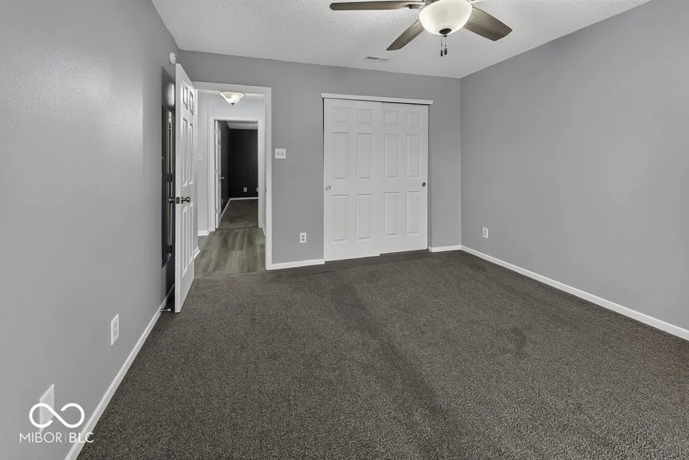 3335 Summer Breeze Lane Indianapolis, IN 46239