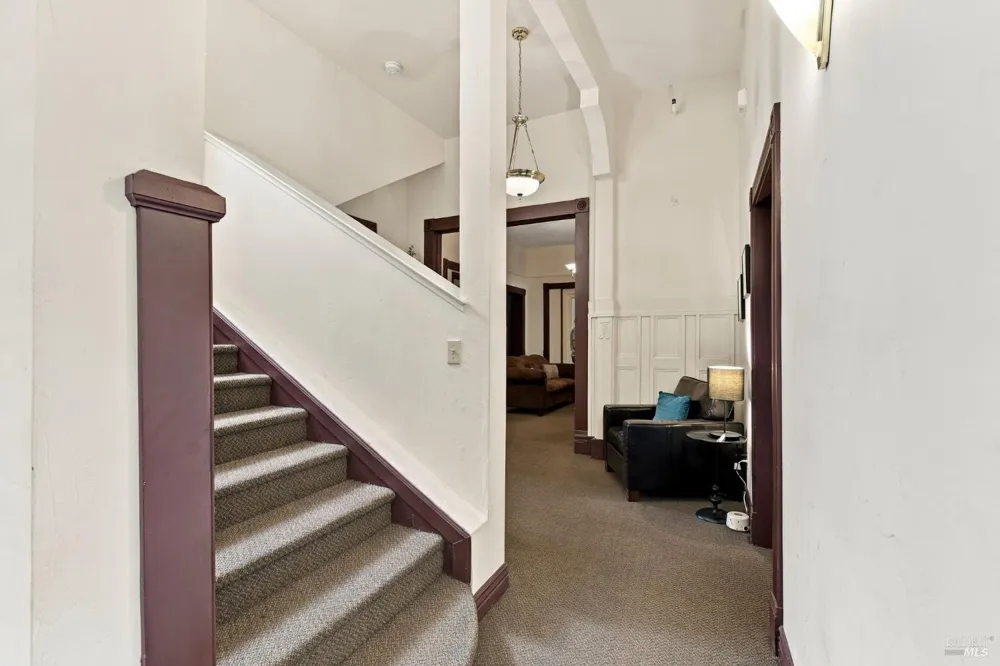 659 Cherry Street Santa Rosa, CA 95404