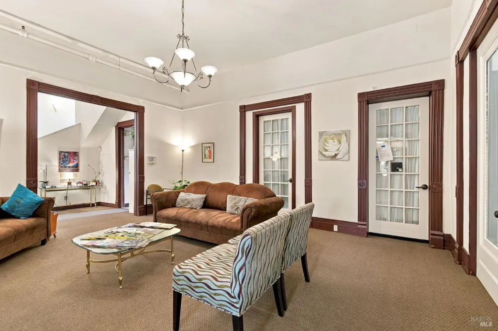 659 Cherry Street Santa Rosa, CA 95404