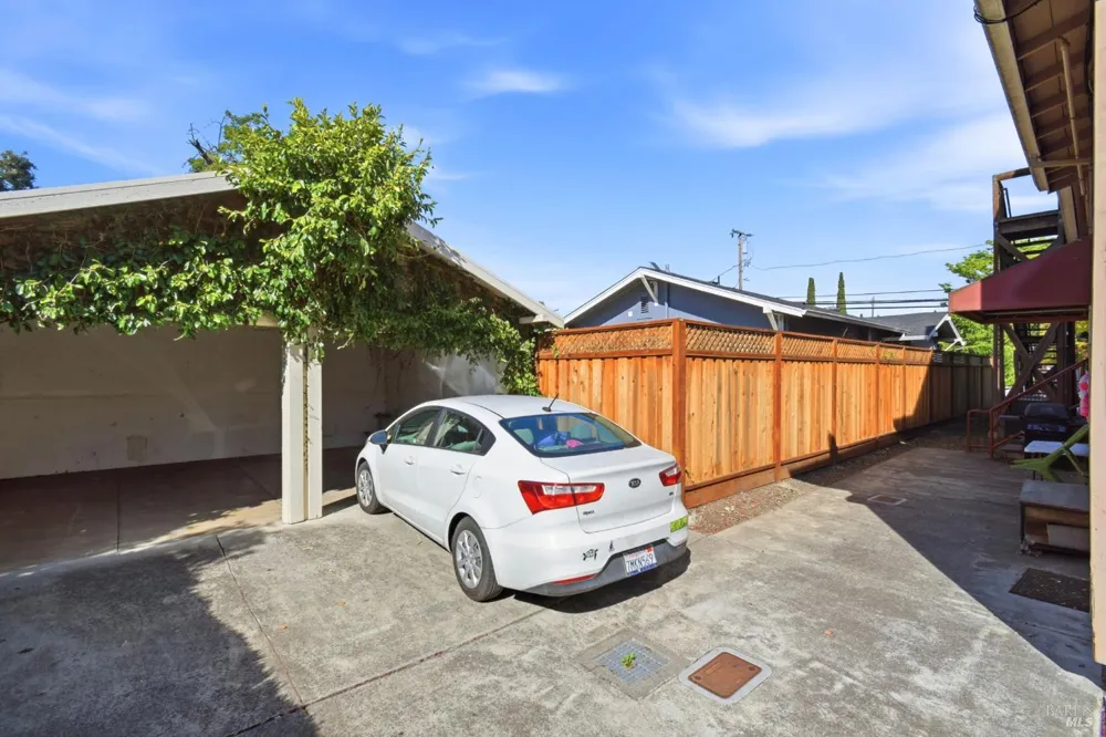 659 Cherry Street Santa Rosa, CA 95404