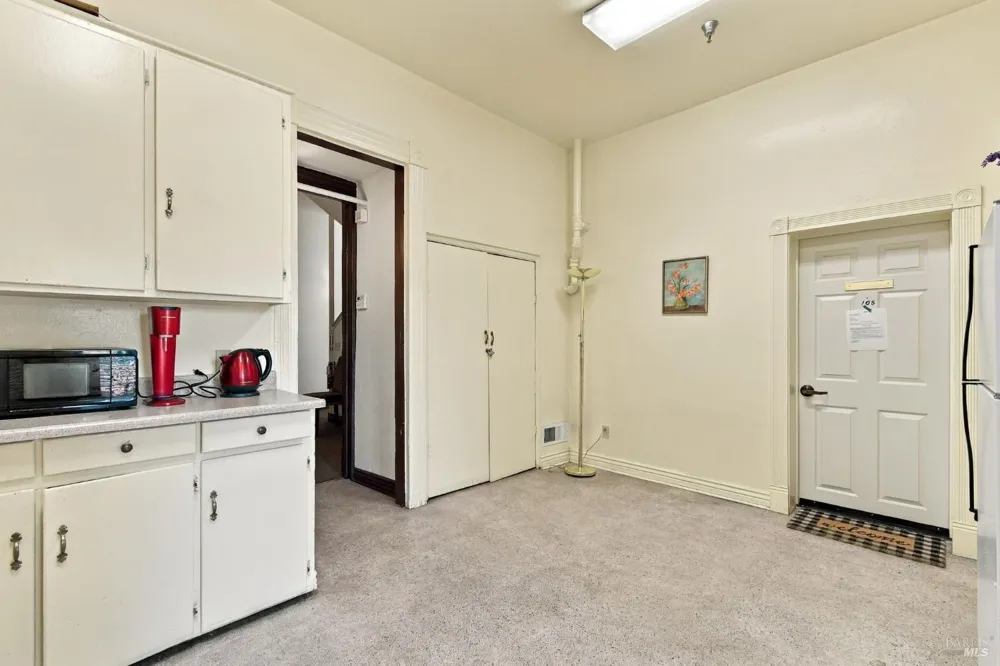 659 Cherry Street Santa Rosa, CA 95404