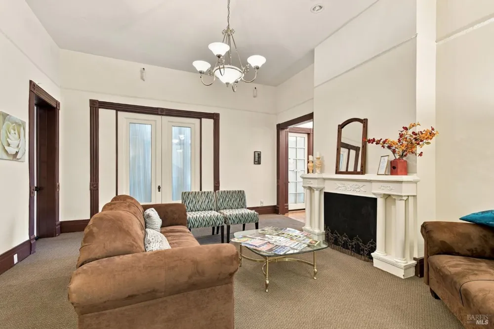 659 Cherry Street Santa Rosa, CA 95404