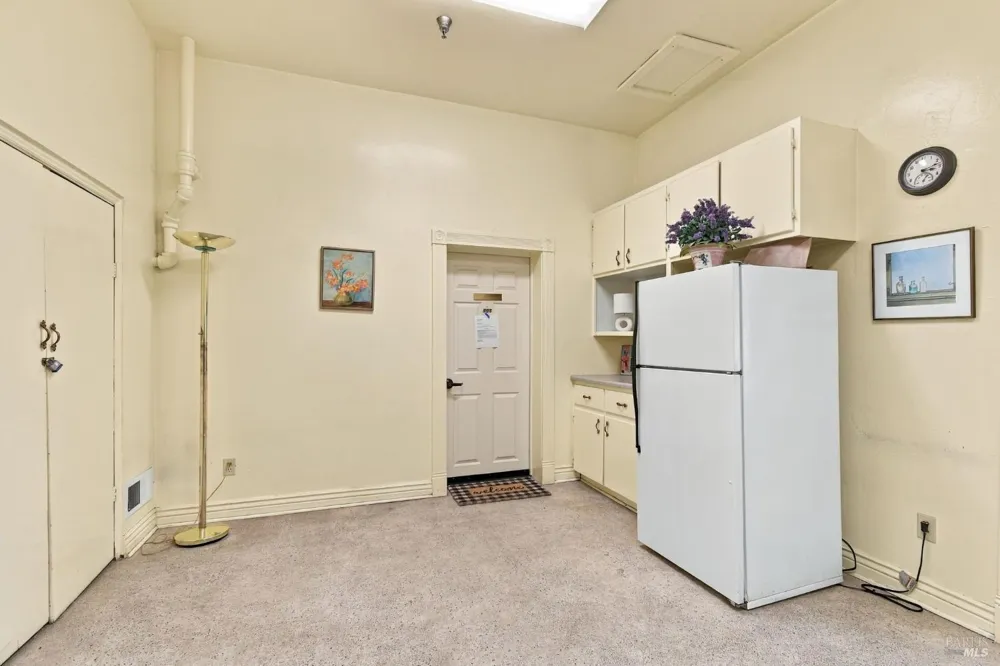 659 Cherry Street Santa Rosa, CA 95404