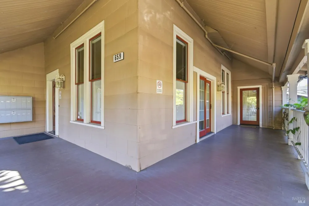 659 Cherry Street Santa Rosa, CA 95404