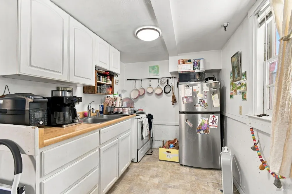 659 Cherry Street Santa Rosa, CA 95404