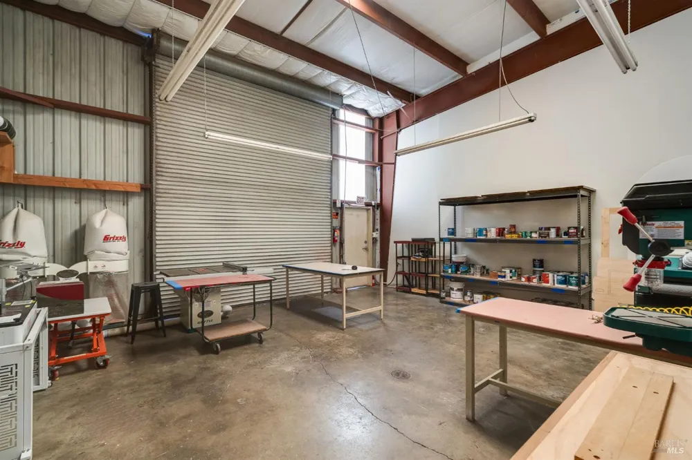 899 Dowdell Lane St. Helena, CA 94574