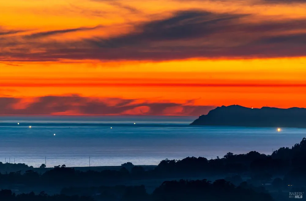 6976 Panoramic Highway Stinson Beach, CA 94970