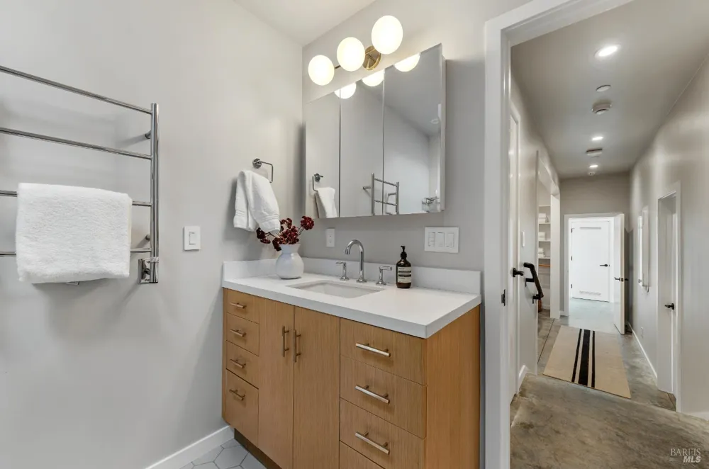 6976 Panoramic Highway Stinson Beach, CA 94970