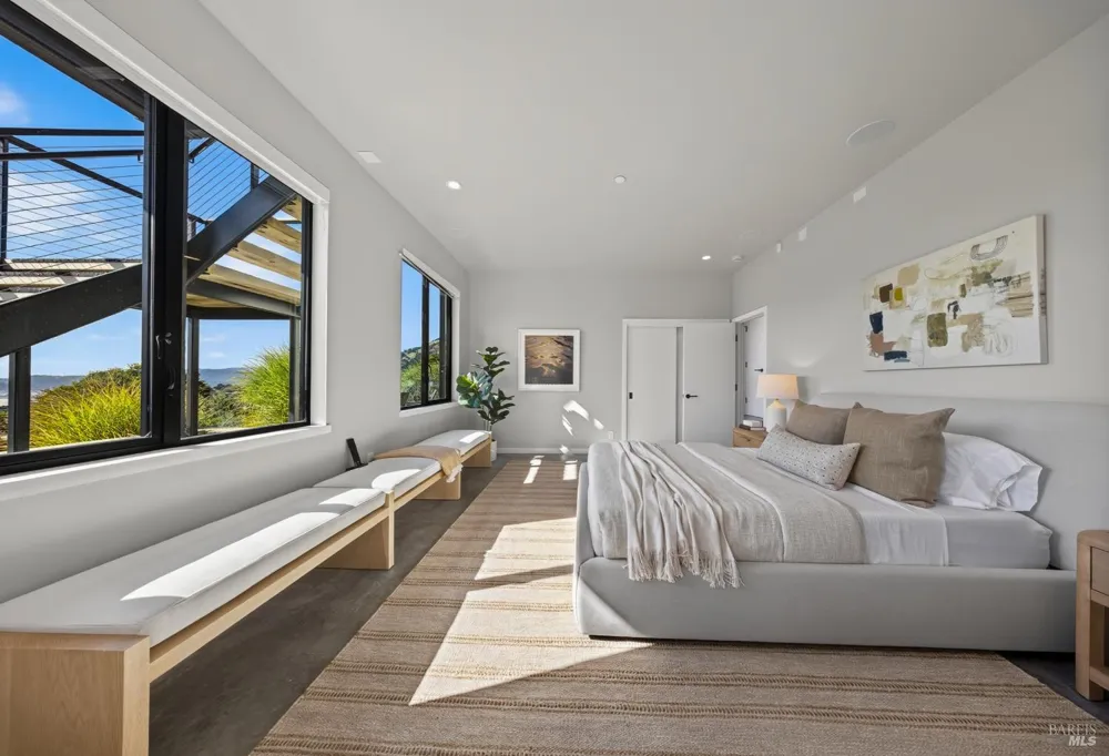 6976 Panoramic Highway Stinson Beach, CA 94970
