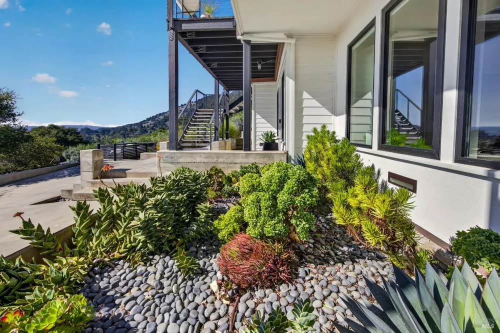 6976 Panoramic Highway Stinson Beach, CA 94970