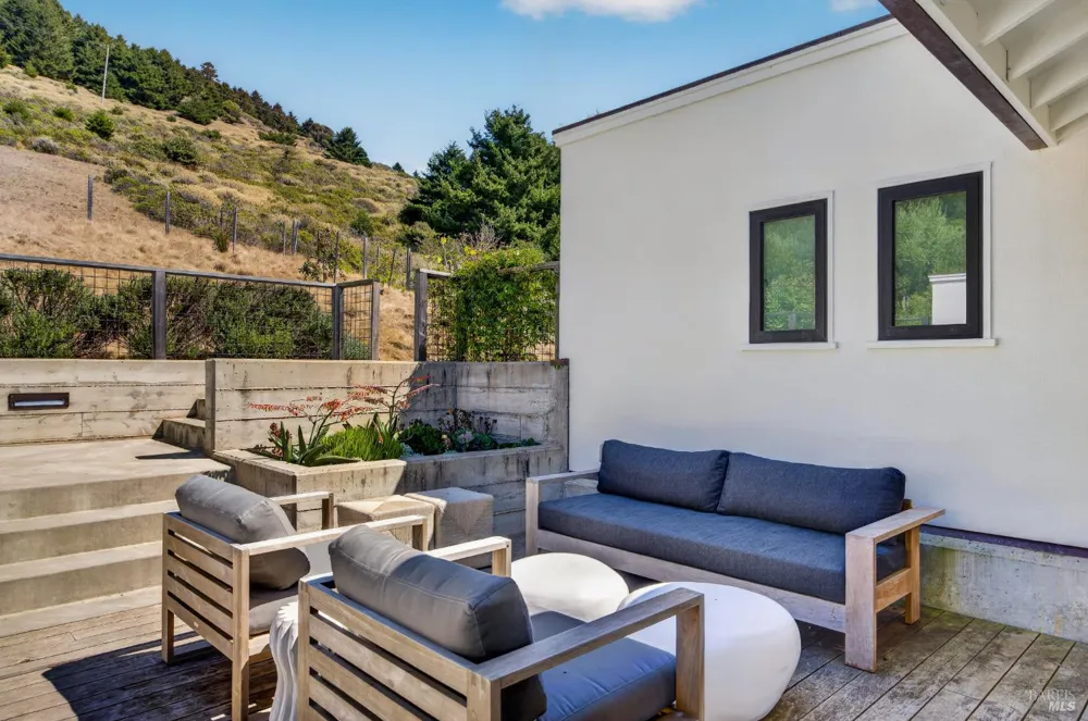 6976 Panoramic Highway Stinson Beach, CA 94970