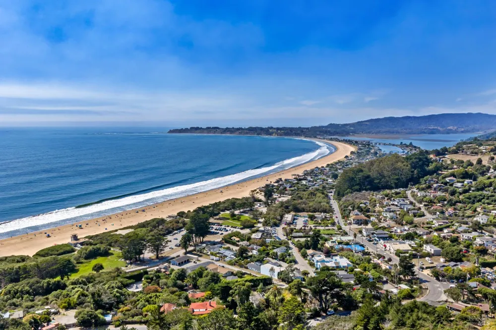 6976 Panoramic Highway Stinson Beach, CA 94970