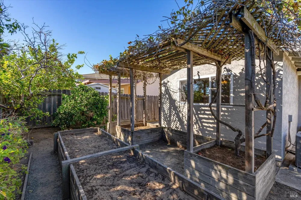 1897 Sherry Circle Oakley, CA 94561