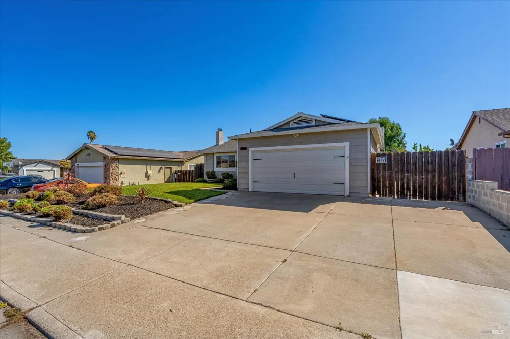 1897 Sherry Circle Oakley, CA 94561