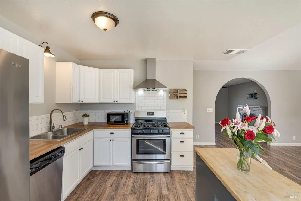 1897 Sherry Circle Oakley, CA 94561