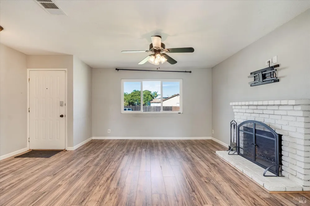 1897 Sherry Circle Oakley, CA 94561