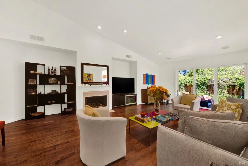 38 Sage Way Napa, CA 94559