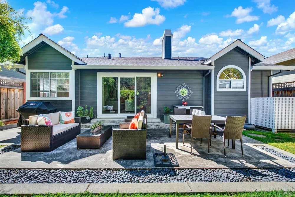 38 Sage Way Napa, CA 94559
