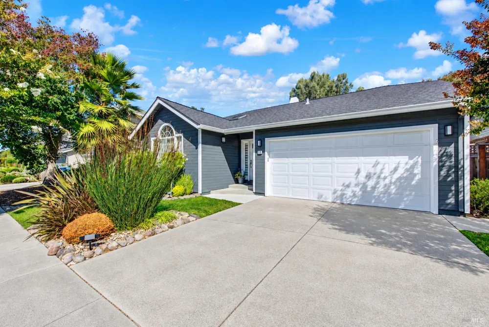 38 Sage Way Napa, CA 94559