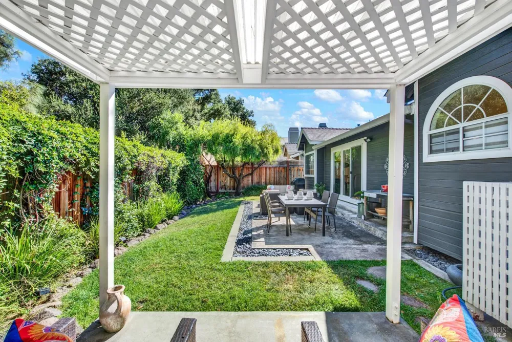38 Sage Way Napa, CA 94559