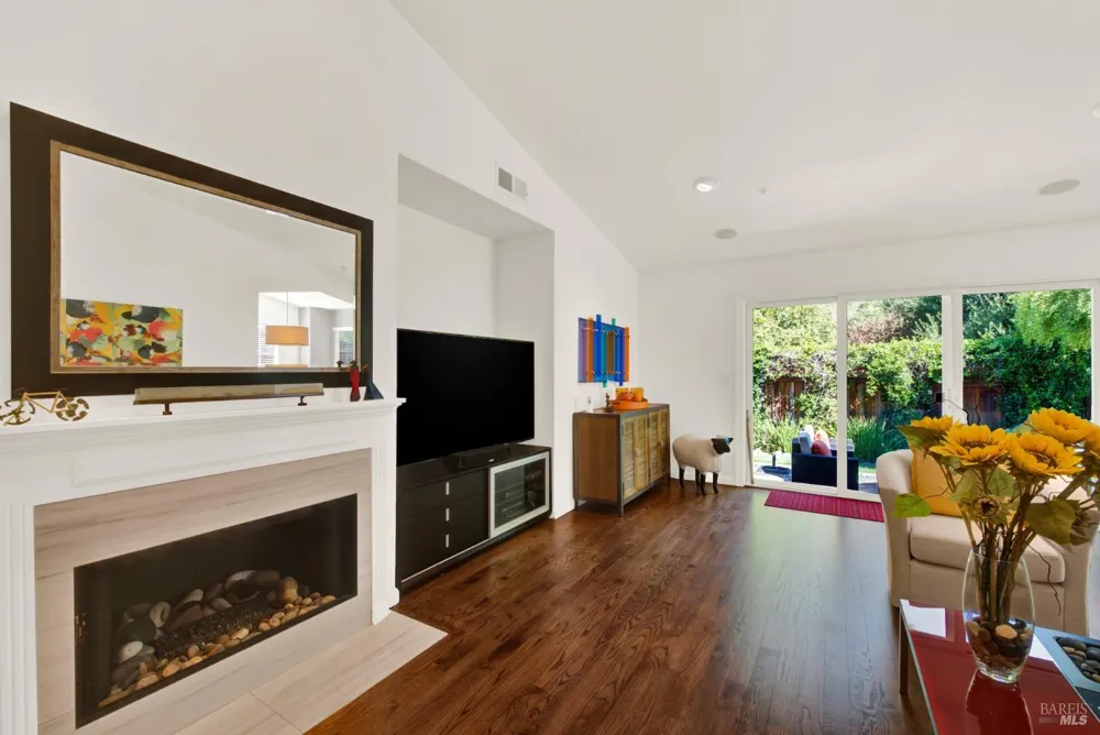 38 Sage Way Napa, CA 94559