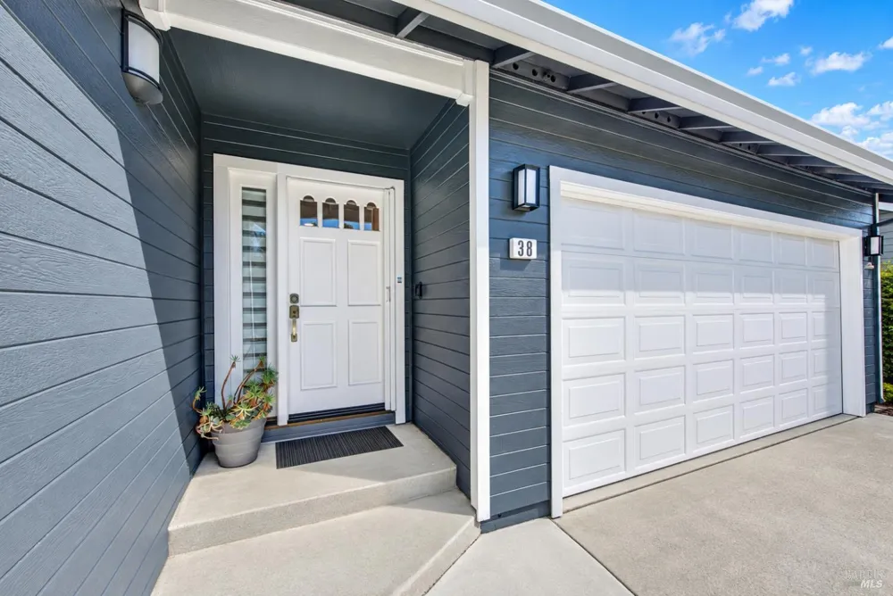 38 Sage Way Napa, CA 94559